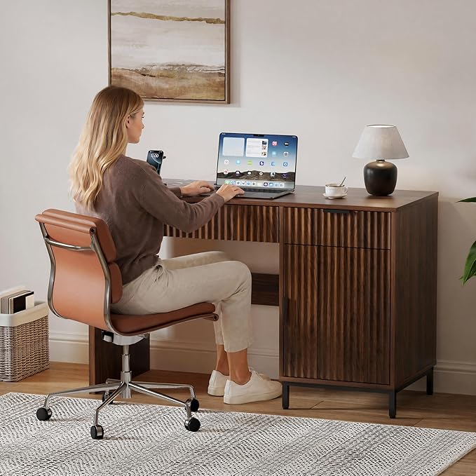 47" Office Desk with Fluted Drawers, Wooden Home Exectuive Desk with Storage Cabinet, Charging Station, Metal Legs Modern Farmhouse Computer Desk for Work, Study, Brown