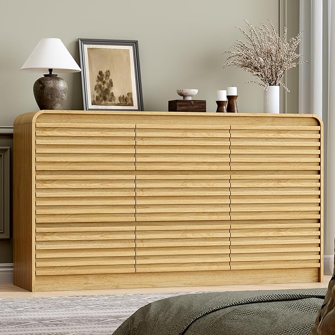 Fluted 9 Drawer Dresser for Bedroom, 59" Wide Wood Chests of Drawers with Curved Profile, Mid Century Modern Dresser with Large Storage & Hidden Handle for Living Room, Hallway, Natural Oak