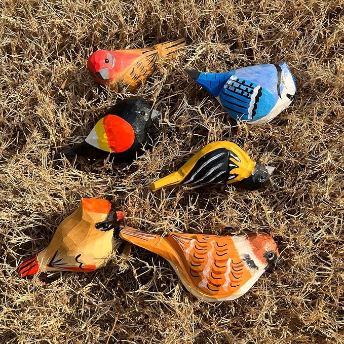 H&Zebrabro Hand Carved Bird Figurines, Hand-Painted Sculpted Wooden Birds, Wood Bird Sculptures for Home Decoration, Hand Crafted Life Like Bird Statues, Ideal Gifts for Bird Lovers (House Finch)