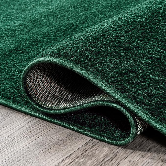 JONATHAN Y Haze Solid Low-Pile Emerald Indoor Area Rug 8x10, Coastal,Bohemian,Minimalist,Classic, Easy-Cleaning for Living Room,Bedroom,Kitchen,Pet Friendly,Non-Shedding (SEU100L-8)