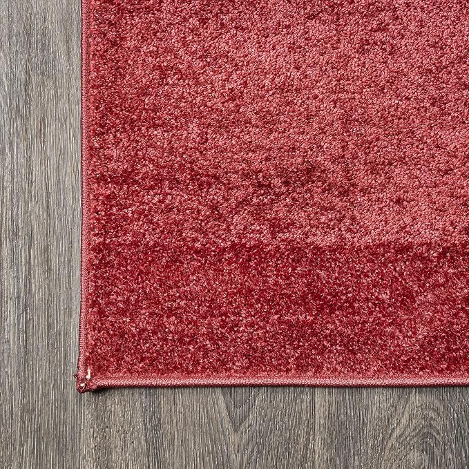 JONATHAN Y Haze Solid Low-Pile Red Indoor Area Rug 6x9, Coastal,Bohemian,Minimalist,Classic, Easy-Cleaning for Living Room,Bedroom,Kitchen,Pet Friendly,Non-Shedding (SEU100E-6)