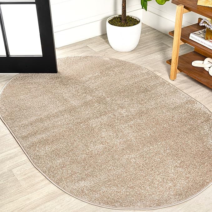 JONATHAN Y Haze Solid Low-Pile Beige 3x5 Oval Indoor Area Rug, Coastal,Bohemian,Minimalist,Classic, Easy-Cleaning for Living Room,Bedroom,Kitchen,Pet Friendly,Non-Shedding (SEU100G-3OV)