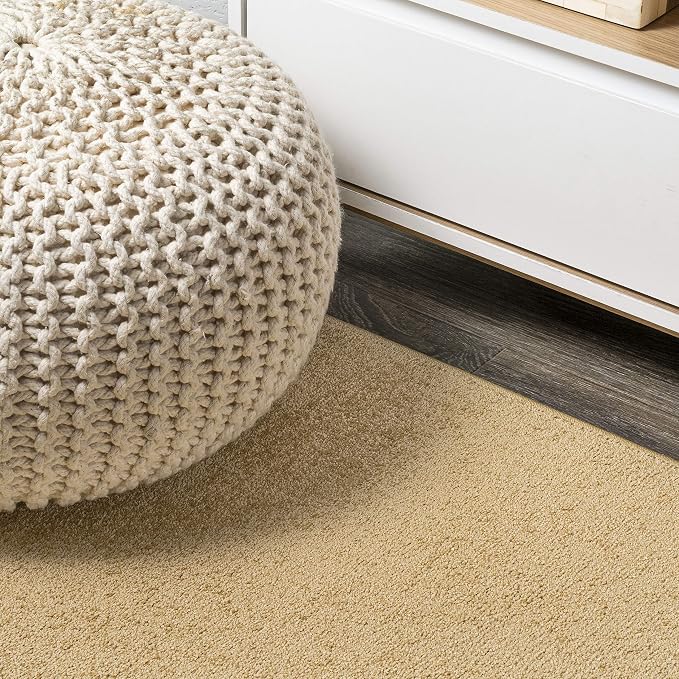 JONATHAN Y Haze Solid Low-Pile Mustard 5' Round Indoor Area Rug, Coastal,Bohemian,Minimalist,Classic, Easy-Cleaning for Living Room,Bedroom,Kitchen,Pet Friendly,Non-Shedding (SEU100B-5R)