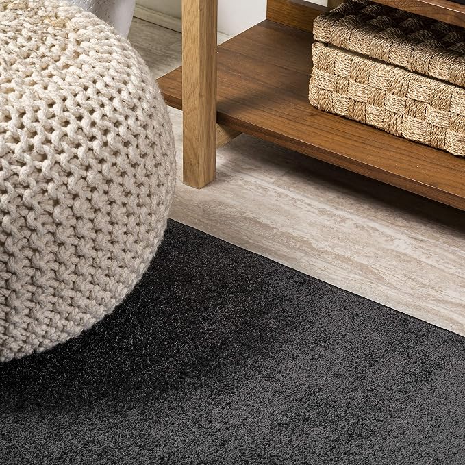JONATHAN Y Haze Solid Low-Pile Black 4x6 Oval Indoor Area Rug, Coastal,Bohemian,Minimalist,Classic, Easy-Cleaning for Living Room,Bedroom,Kitchen,Pet Friendly,Non-Shedding (SEU100I-4OV)