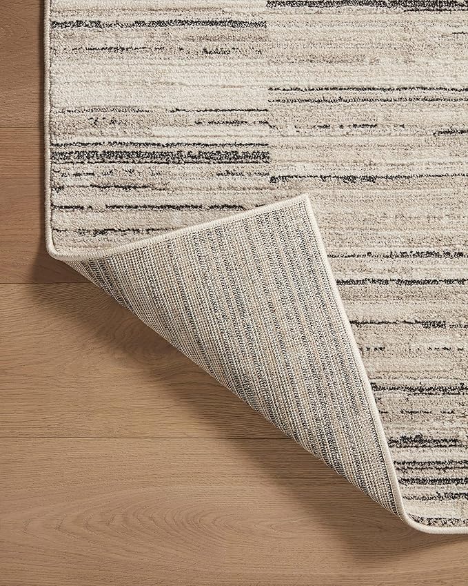 Loloi Darby Collection DAR-01 Charcoal/Sand 6'-7" x 9'-3" Area Rug