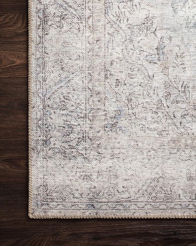 Loloi Loren Collection LQ-04 Silver/Slate 5'-0" x 7'-6" Area Rug