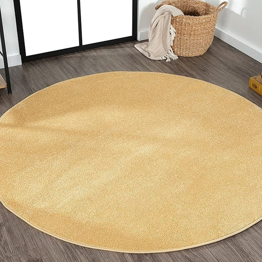JONATHAN Y Haze Solid Low-Pile Mustard 5' Round Indoor Area Rug, Coastal,Bohemian,Minimalist,Classic, Easy-Cleaning for Living Room,Bedroom,Kitchen,Pet Friendly,Non-Shedding (SEU100B-5R)