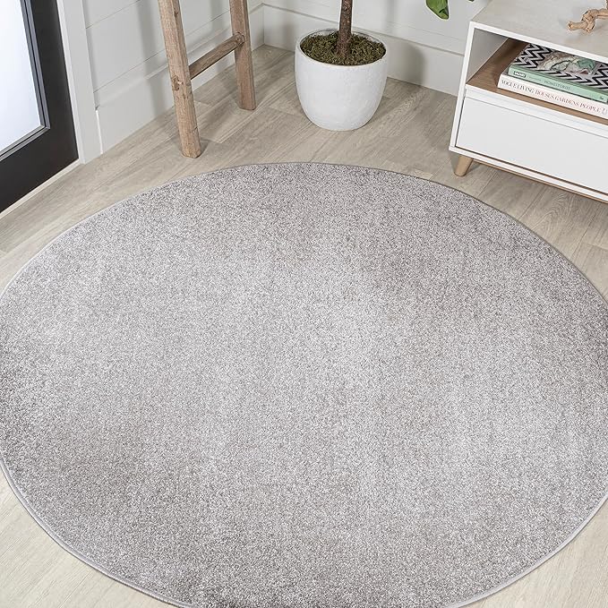 JONATHAN Y Haze Solid Low-Pile Light Gray 8' Round Indoor Area Rug, Coastal,Bohemian,Minimalist,Classic, Easy-Cleaning for Living Room,Bedroom,Kitchen,Pet Friendly,Non-Shedding (SEU100K-8R)