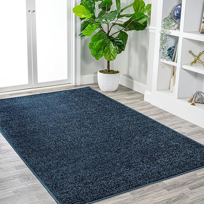 JONATHAN Y Haze Solid Low-Pile Navy Indoor Area Rug 5x8, Coastal,Bohemian,Minimalist,Classic, Easy-Cleaning for Living Room,Bedroom,Kitchen,Pet Friendly,Non-Shedding (SEU100C-5)