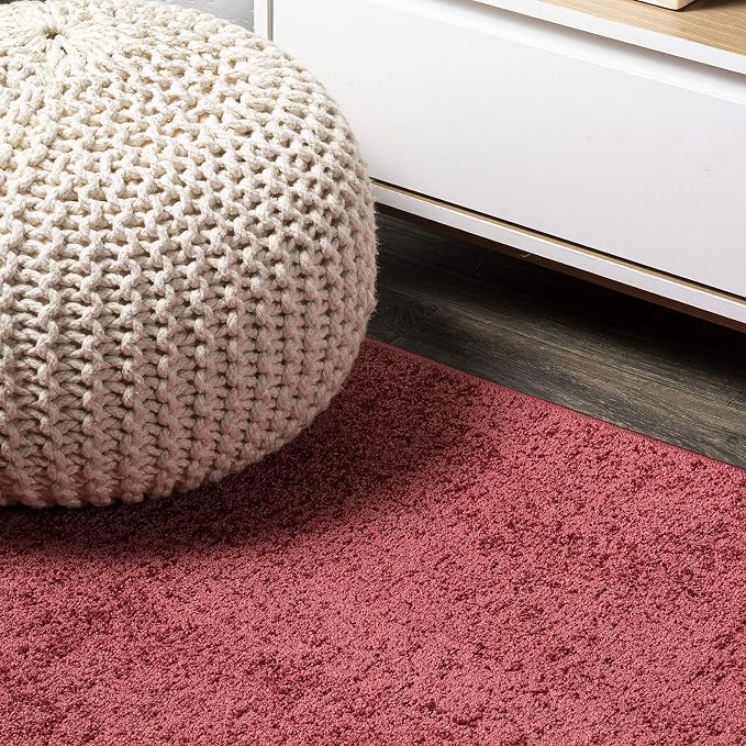 JONATHAN Y Haze Solid Low-Pile Red 5x8 Oval Indoor Area Rug, Coastal,Bohemian,Minimalist,Classic, Easy-Cleaning for Living Room,Bedroom,Kitchen,Pet Friendly,Non-Shedding (SEU100E-5OV)