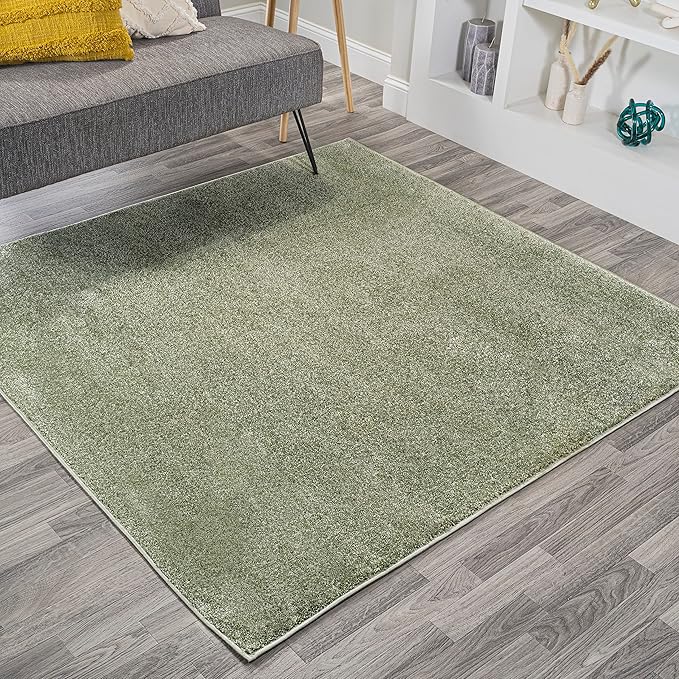 JONATHAN Y Haze Solid Low-Pile Green 6x6 Square Indoor Area Rug, Coastal,Bohemian,Minimalist,Classic, Easy-Cleaning for Living Room,Bedroom,Kitchen,Pet Friendly,Non-Shedding (SEU100O-6SQ)